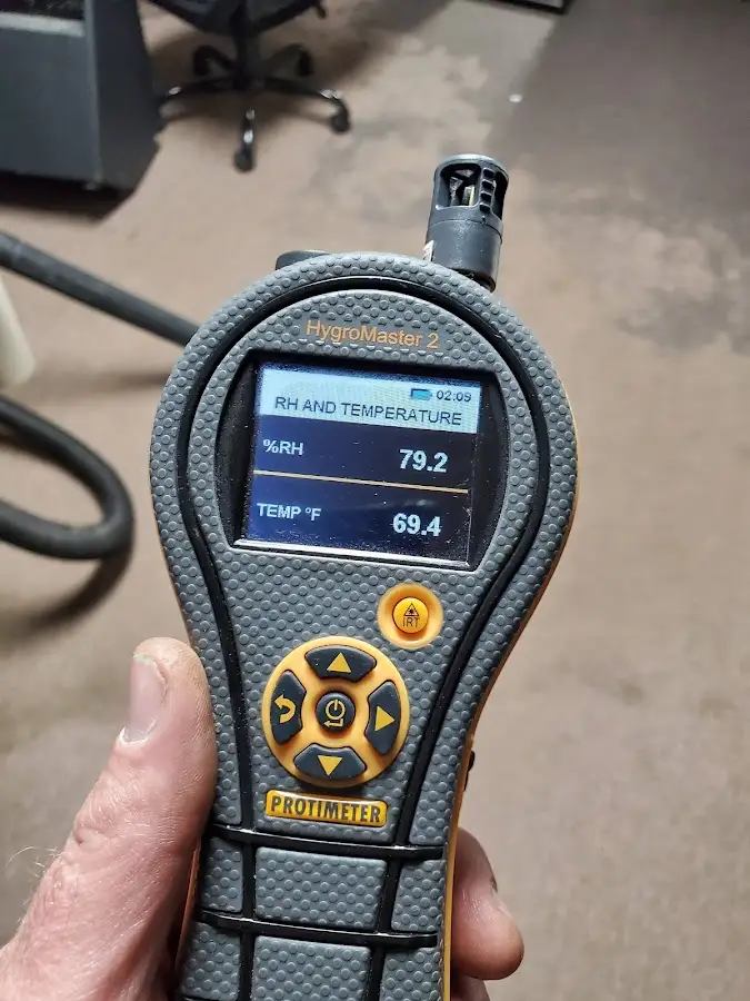 Moisture meter humidity assessment for Mold Remediation & Removal in Kahaluu